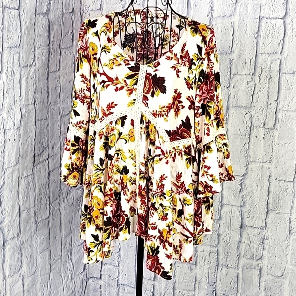 Jodifl Floral Boho Tunic Top Medium Bell Sleeve Crochet Lace Babydoll